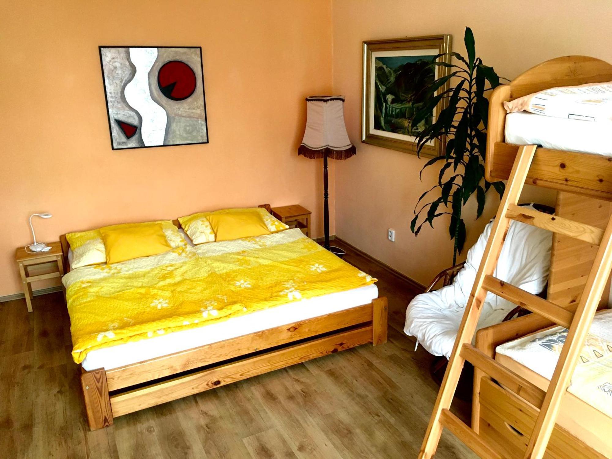Apartman Flora ออลอโมตซ์ ภายนอก รูปภาพ